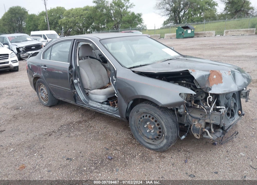 2009 KIA OPTIMA LX VIN: KNAGE228X95355950