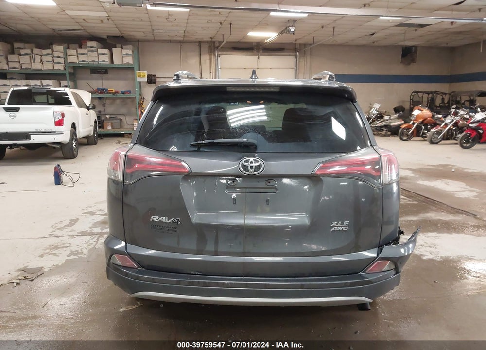 2017 TOYOTA RAV4 XLE VIN: JTMRFREV4HJ165389
