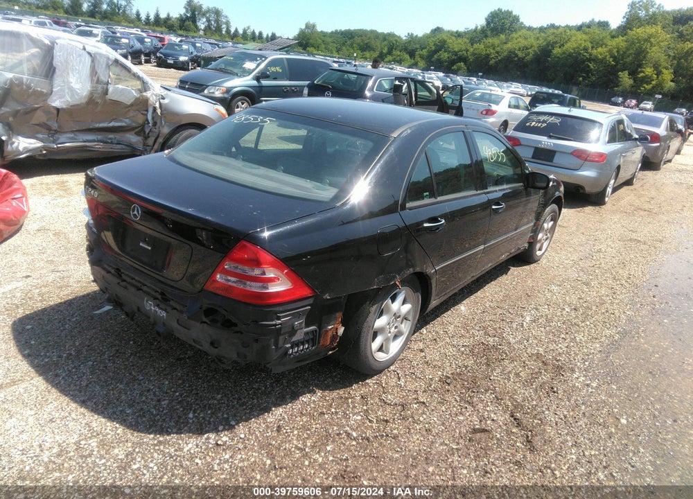 2002 MERCEDES-BENZ C 240 VIN: WDBRF61J22F227883