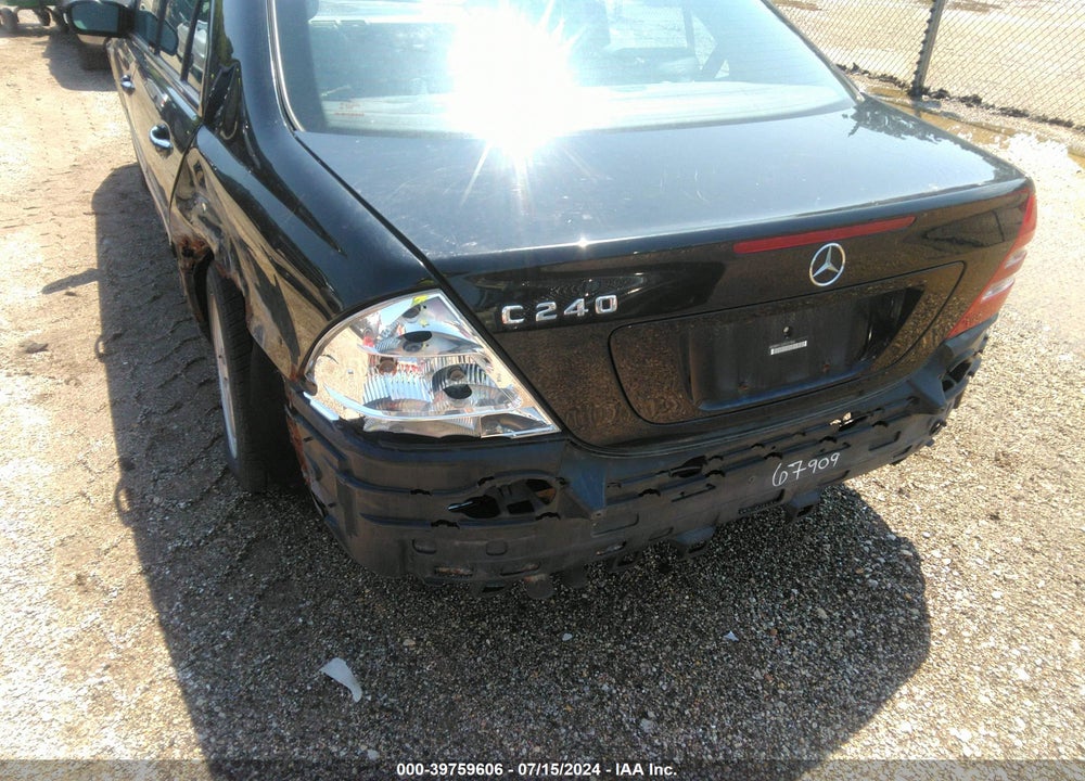 2002 MERCEDES-BENZ C 240 VIN: WDBRF61J22F227883