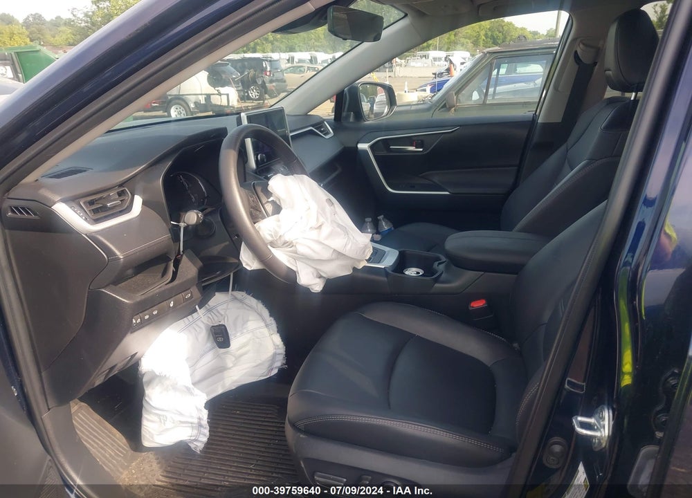 2023 TOYOTA RAV4 XLE PREMIUM VIN: 2T3A1RFV5PW392889