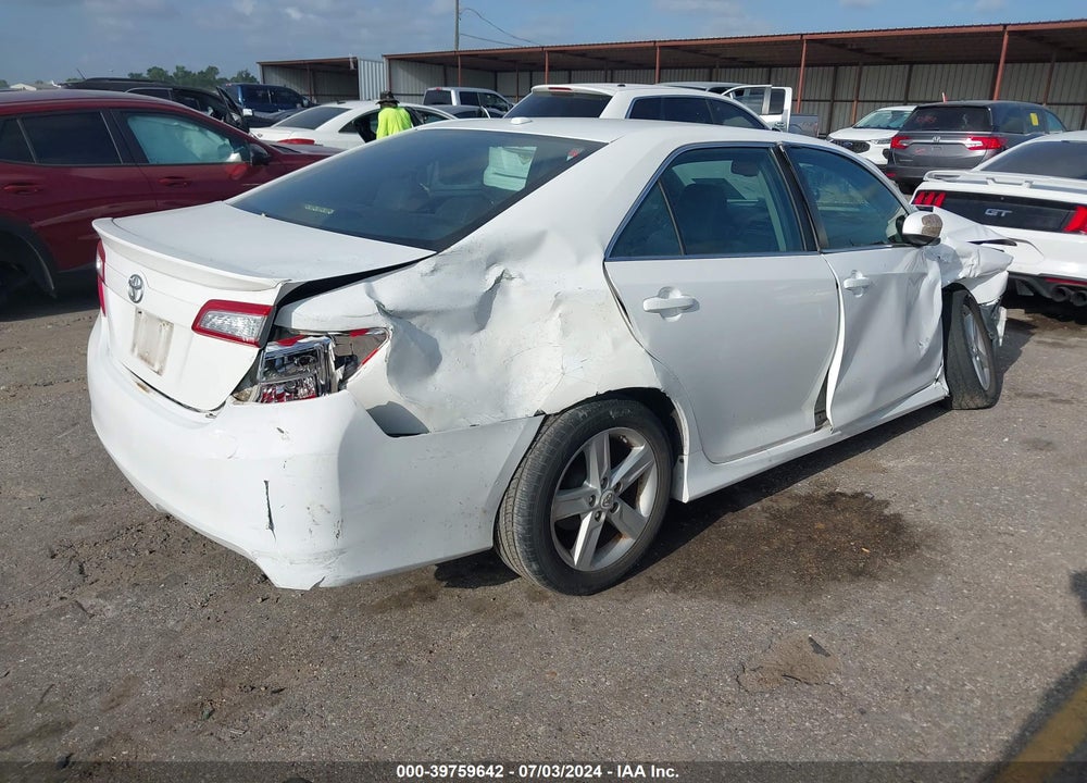 2012 TOYOTA CAMRY SE VIN: 4T1BF1FK6CU599081