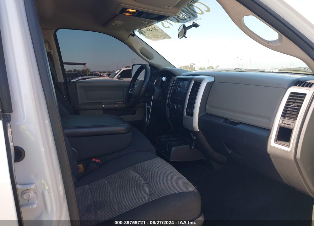2011 RAM 1500 SLT VIN: 1D7RB1GT5BS570404
