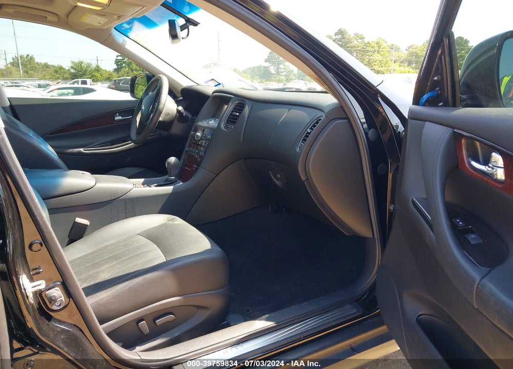 2017 INFINITI QX50 VIN: JN1BJ0RP6HM388431