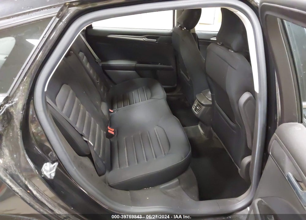 2015 FORD FUSION SE VIN: 3FA6P0HD6FR236695