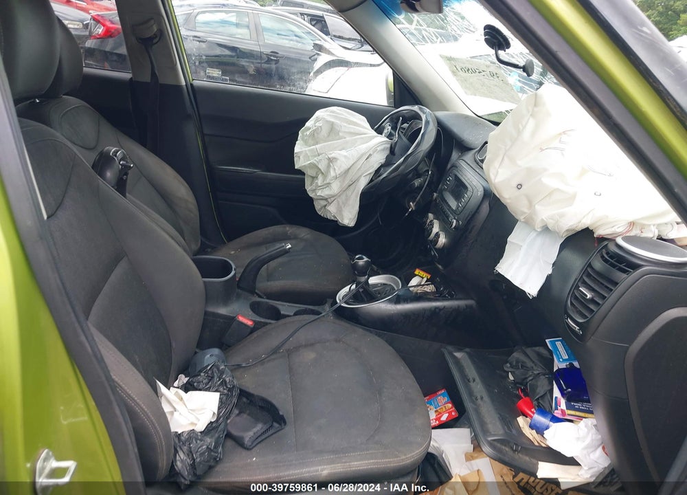 2015 KIA SOUL VIN: KNDJN2A2XF7812696