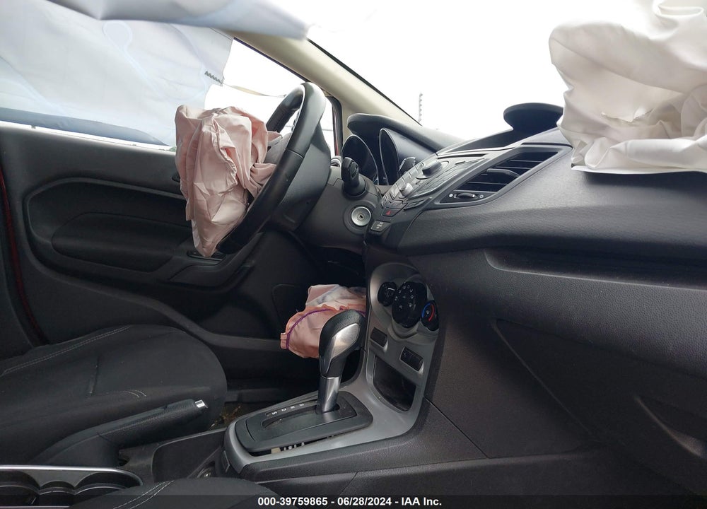 2015 FORD FIESTA SE VIN: 3FADP4EJXFM141207