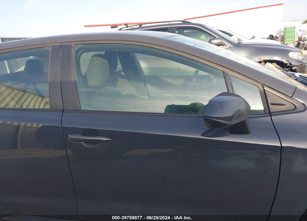 2024 TOYOTA COROLLA LE VIN: 5YFB4MDE3RP101384