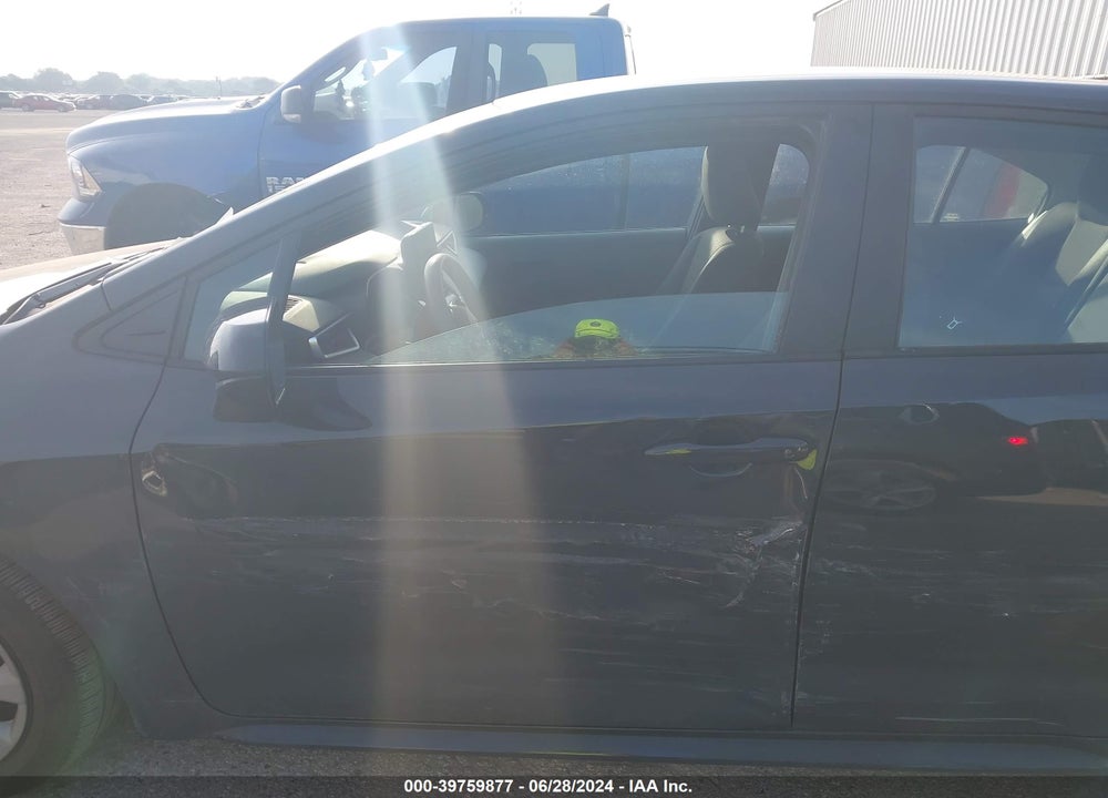 2024 TOYOTA COROLLA LE VIN: 5YFB4MDE3RP101384
