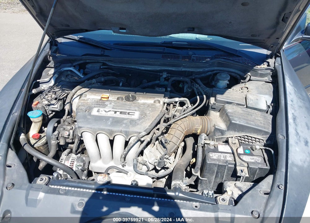 2004 HONDA ACCORD 2.4 EX VIN: 1HGCM56754A026016
