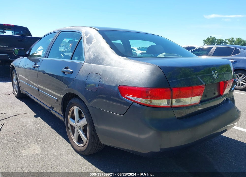 2004 HONDA ACCORD 2.4 EX VIN: 1HGCM56754A026016