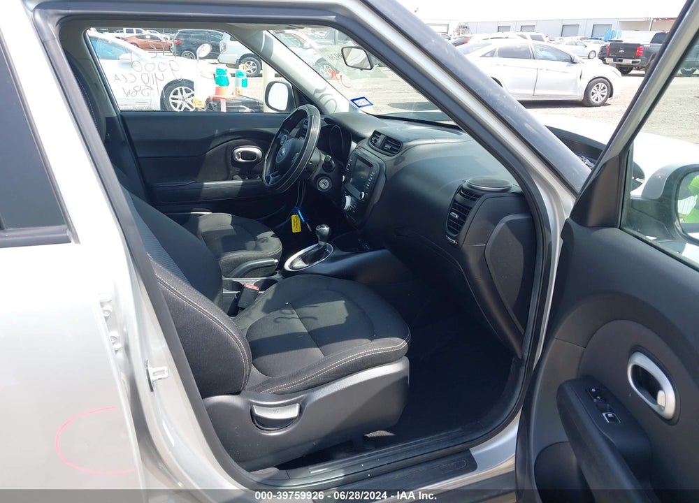 2019 KIA SOUL VIN: KNDJP3A51K7631586
