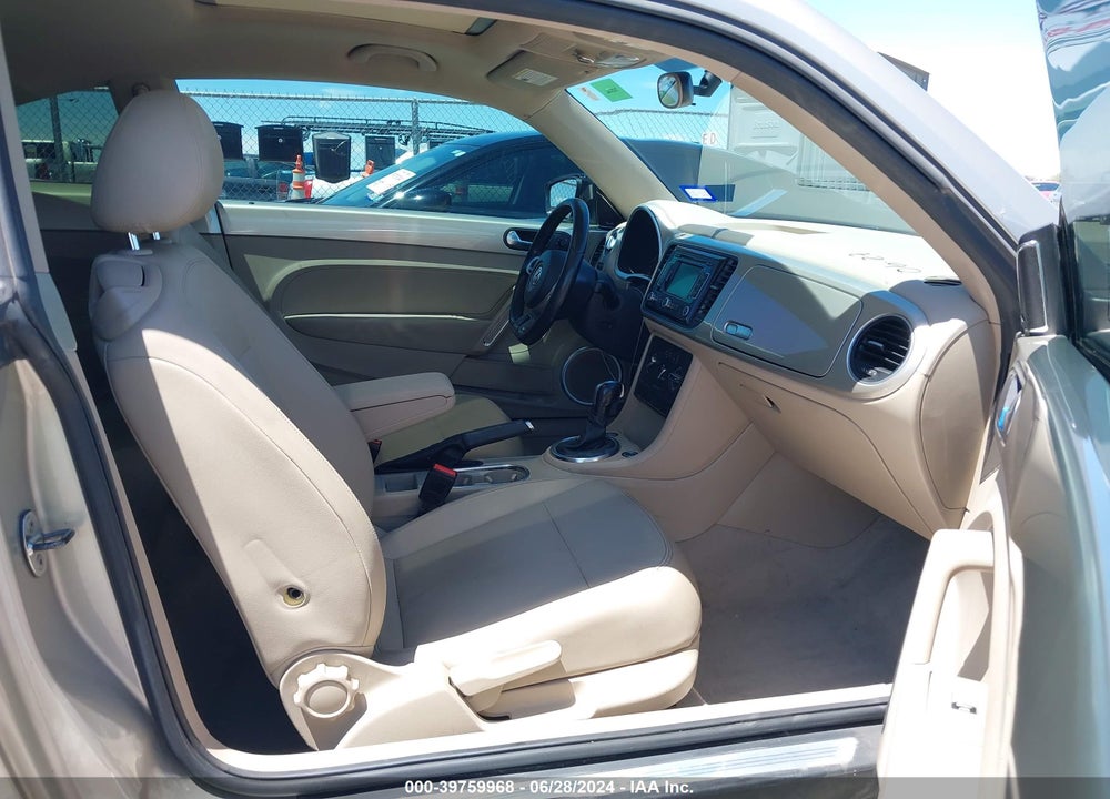 2013 VOLKSWAGEN BEETLE 2.5L VIN: 3VWJP7AT9DM609475