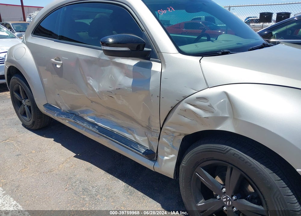 2013 VOLKSWAGEN BEETLE 2.5L VIN: 3VWJP7AT9DM609475