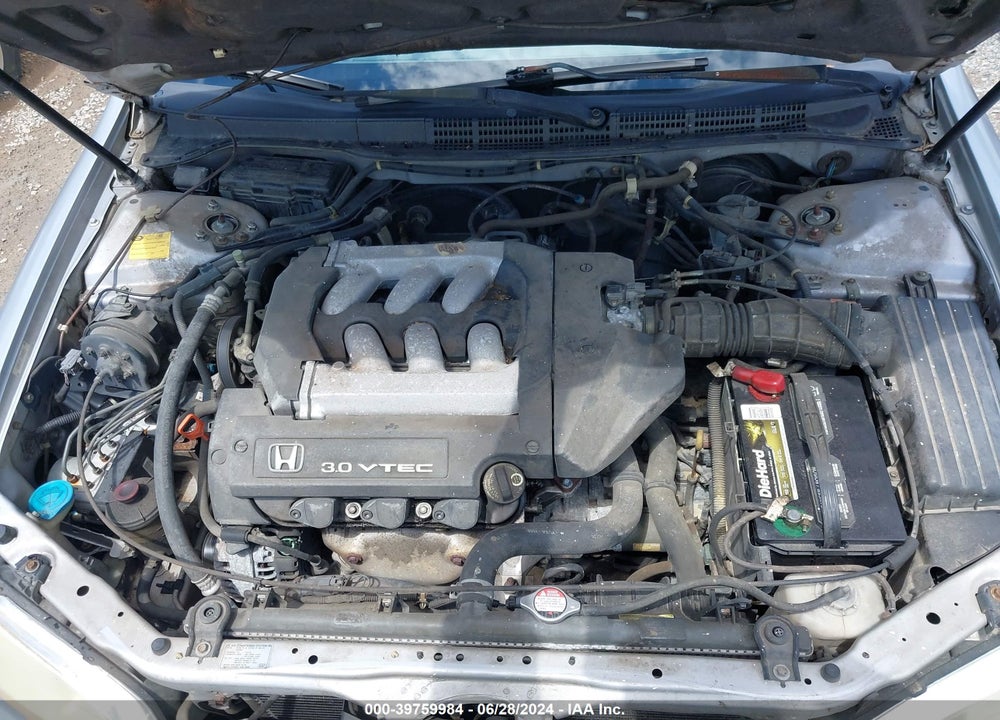 2001 HONDA ACCORD 3.0 EX VIN: 1HGCG165X1A005088