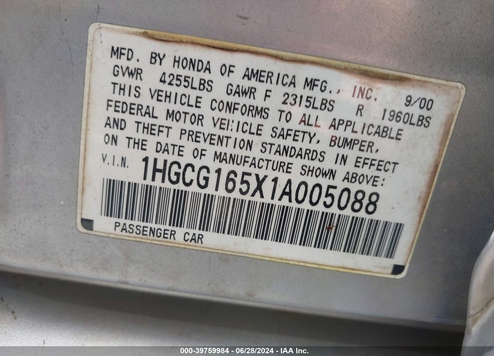2001 HONDA ACCORD 3.0 EX VIN: 1HGCG165X1A005088