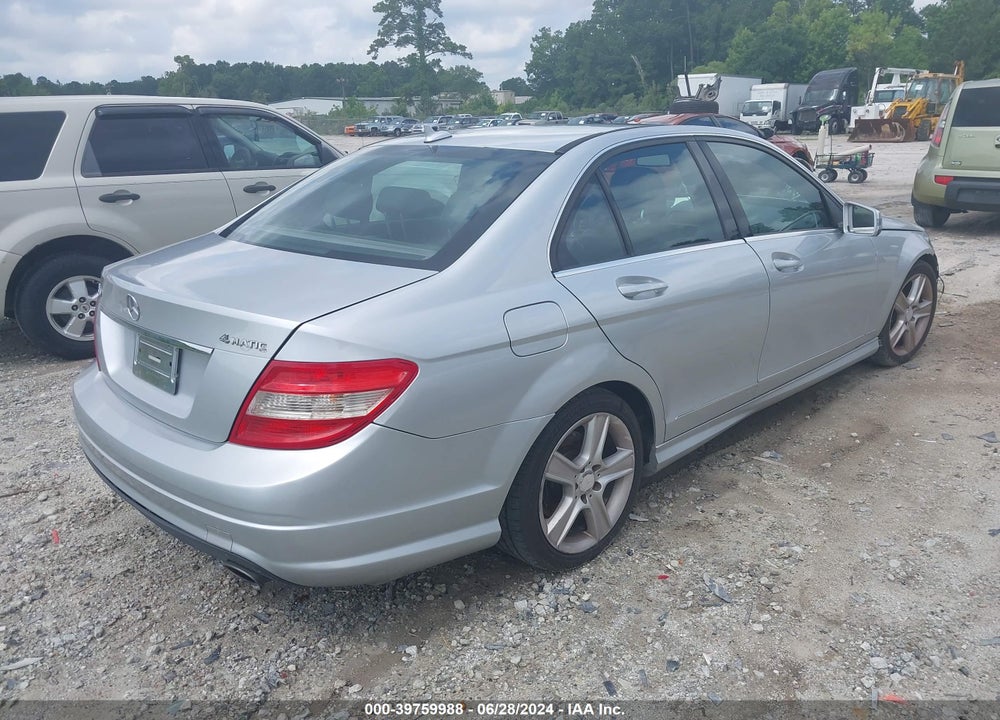 2011 MERCEDES-BENZ C 300 LUXURY 4MATIC/SPORT 4MATIC VIN: WDDGF8BB2BF650397