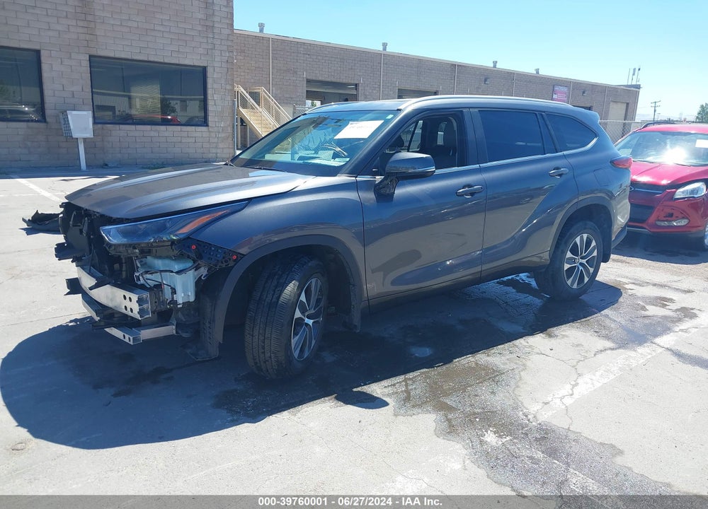 2023 TOYOTA HIGHLANDER XLE VIN: 5TDKDRBH6PS006171
