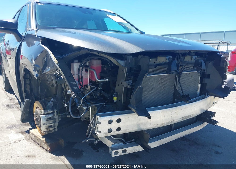 2023 TOYOTA HIGHLANDER XLE VIN: 5TDKDRBH6PS006171