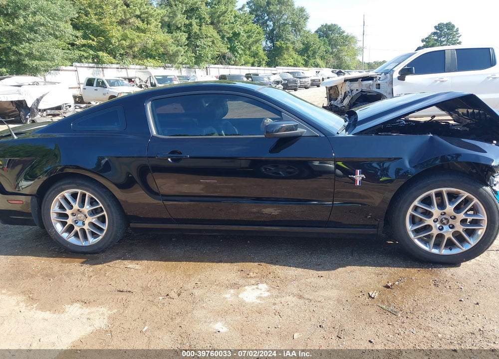 2014 FORD MUSTANG V6 PREMIUM VIN: 1ZVBP8AM2E5270116
