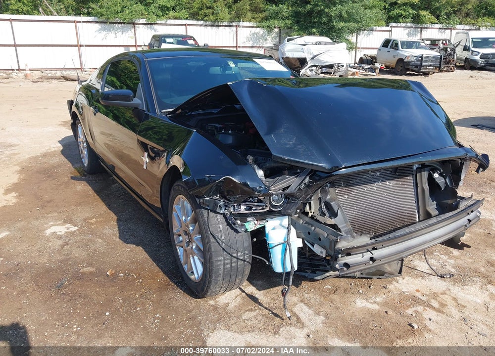 2014 FORD MUSTANG V6 PREMIUM VIN: 1ZVBP8AM2E5270116
