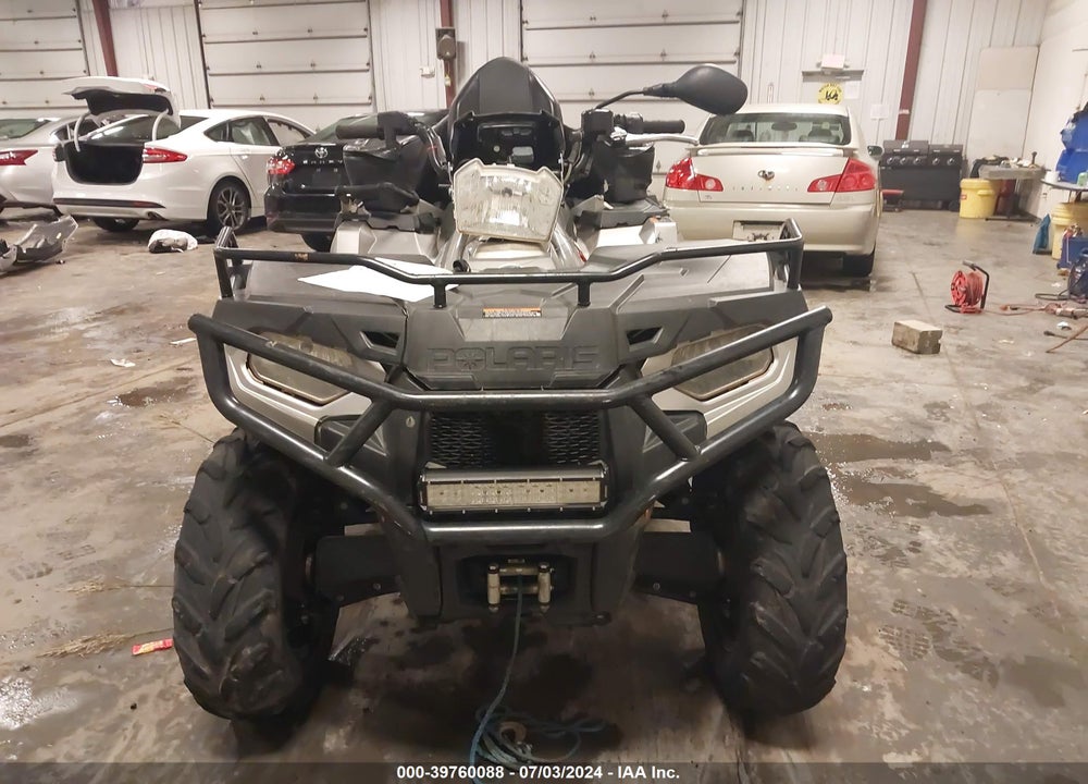 2018 POLARIS SPORTSMAN TOURING 570 SP VIN: 4XASJE578JA271920