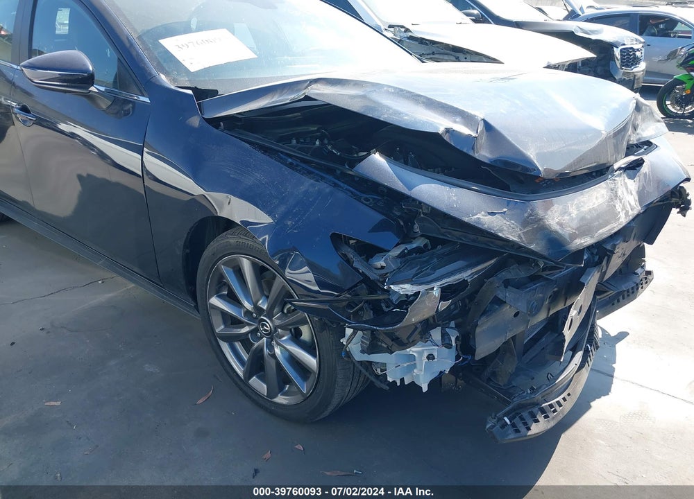 2021 MAZDA 3 SELECT VIN: JM1BPAKLXM1313915