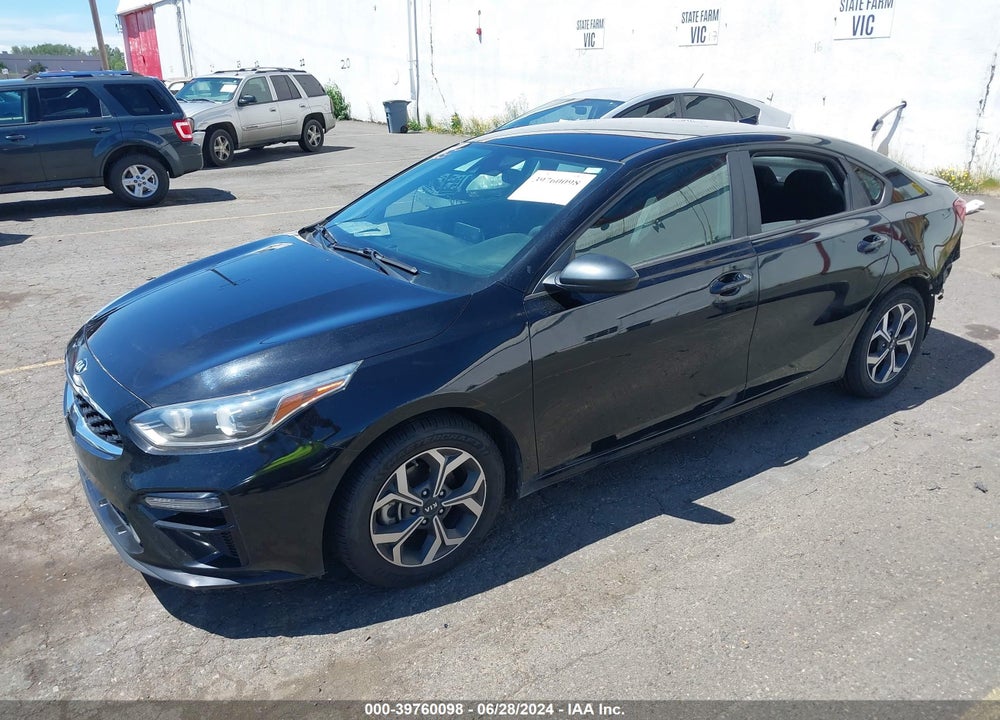 2019 KIA FORTE LXS VIN: 3KPF24AD3KE016894