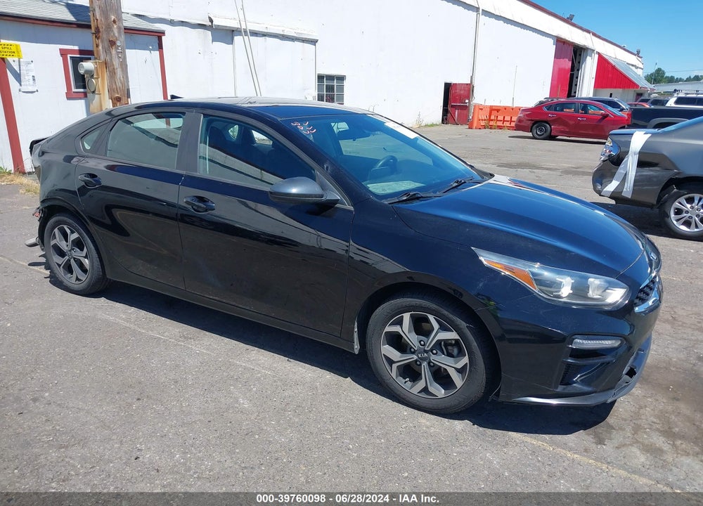 2019 KIA FORTE LXS VIN: 3KPF24AD3KE016894