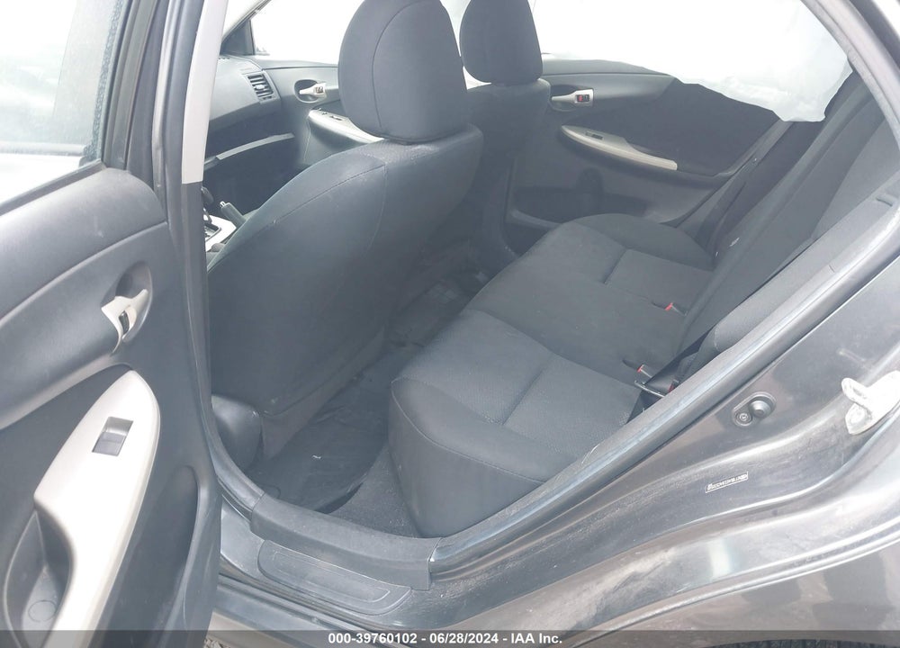 2010 TOYOTA COROLLA S VIN: 2T1BU4EE8AC532595