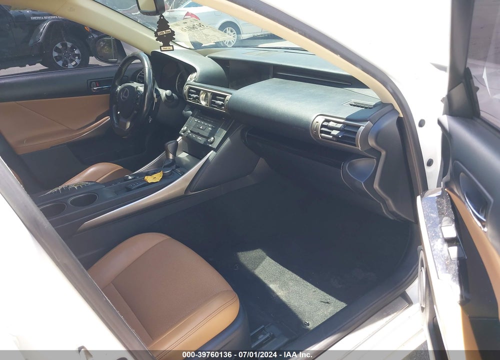 2015 LEXUS IS 250 VIN: JTHBF1D28F5076648