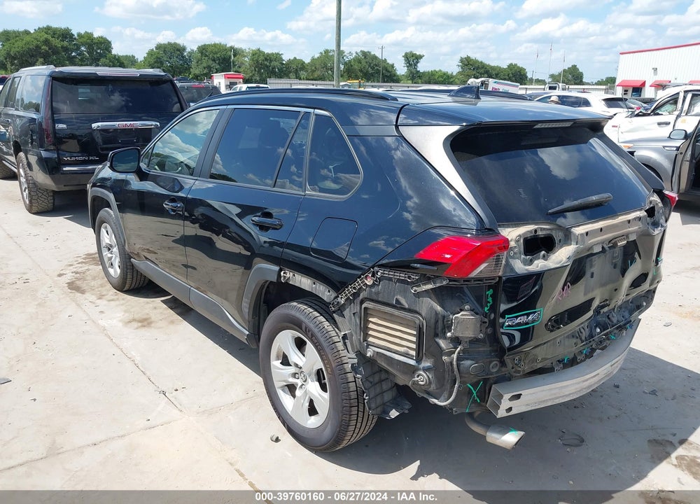 2019 TOYOTA RAV4 XLE VIN: JTMW1RFV7KD506211