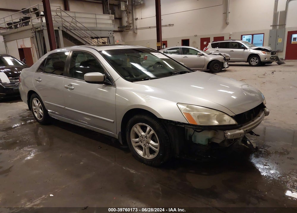 2007 HONDA ACCORD 2.4 EX VIN: 1HGCM56817A155738