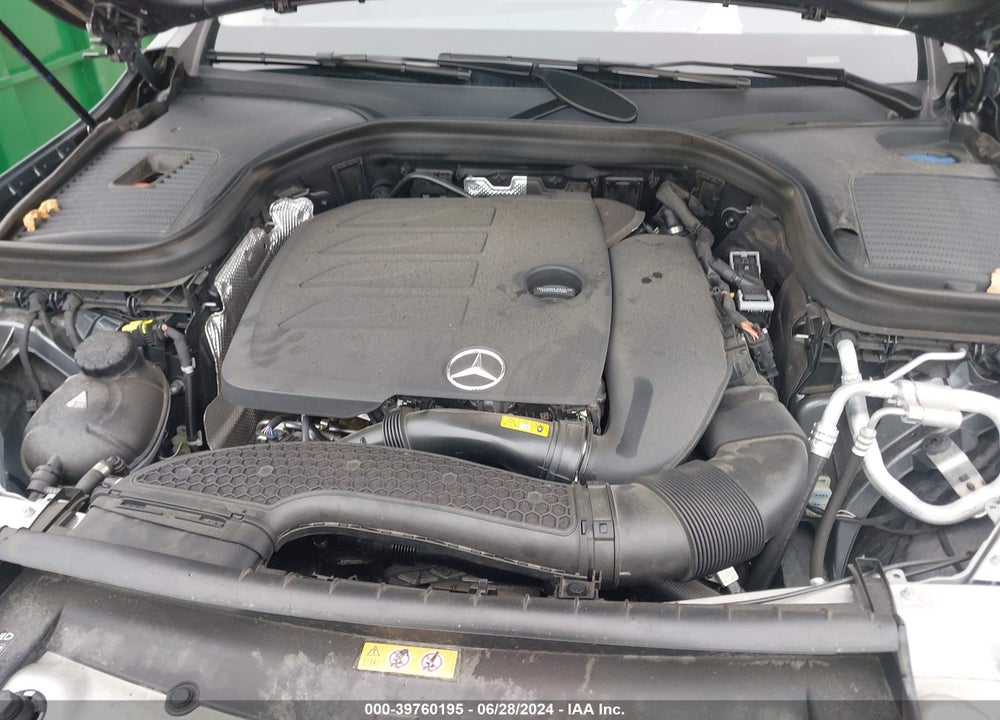 2022 MERCEDES-BENZ GLC 300 4MATIC SUV VIN: W1N0G8EB2NV379882