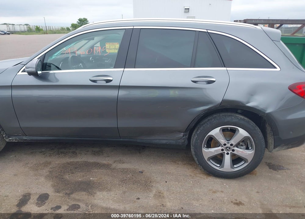 2022 MERCEDES-BENZ GLC 300 4MATIC SUV VIN: W1N0G8EB2NV379882