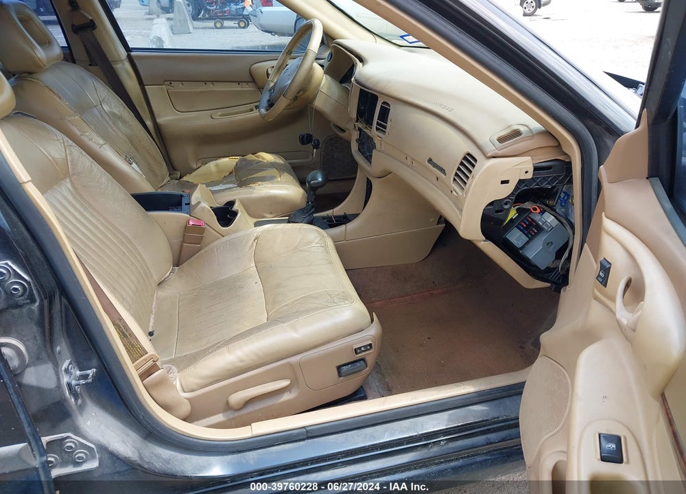 2000 CHEVROLET IMPALA LS VIN: 2G1WH55K9Y9270364