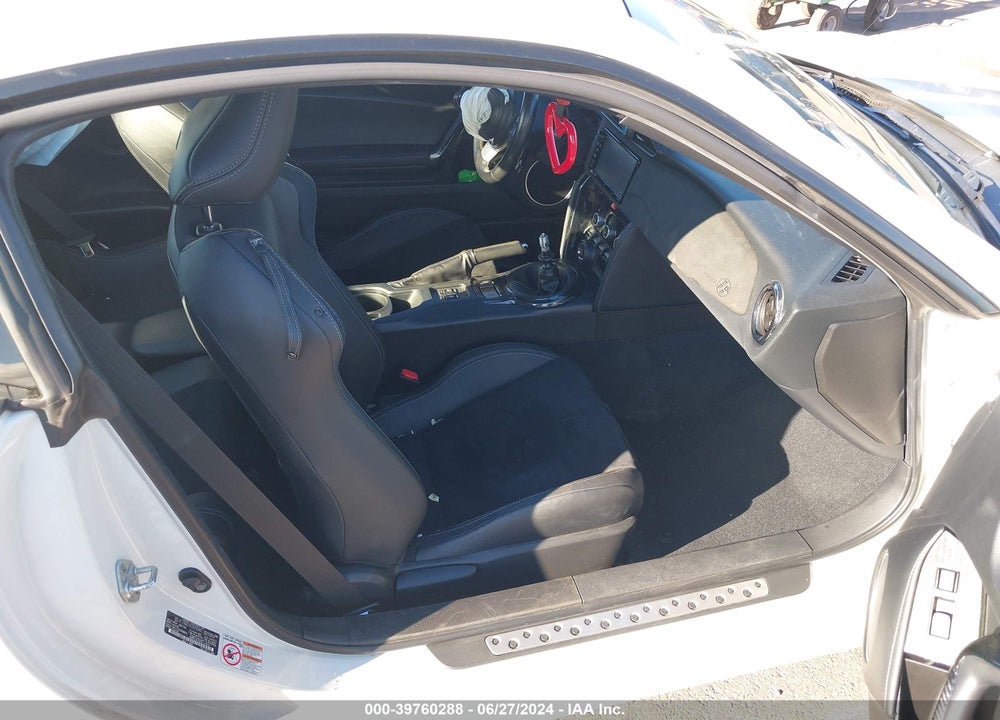 2018 TOYOTA 86 VIN: JF1ZNAE18J9700481