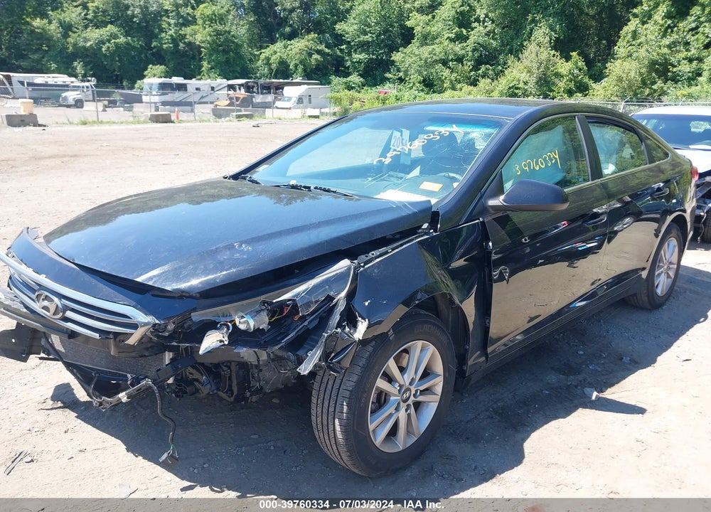2015 HYUNDAI SONATA SE VIN: 5NPE24AF4FH210610