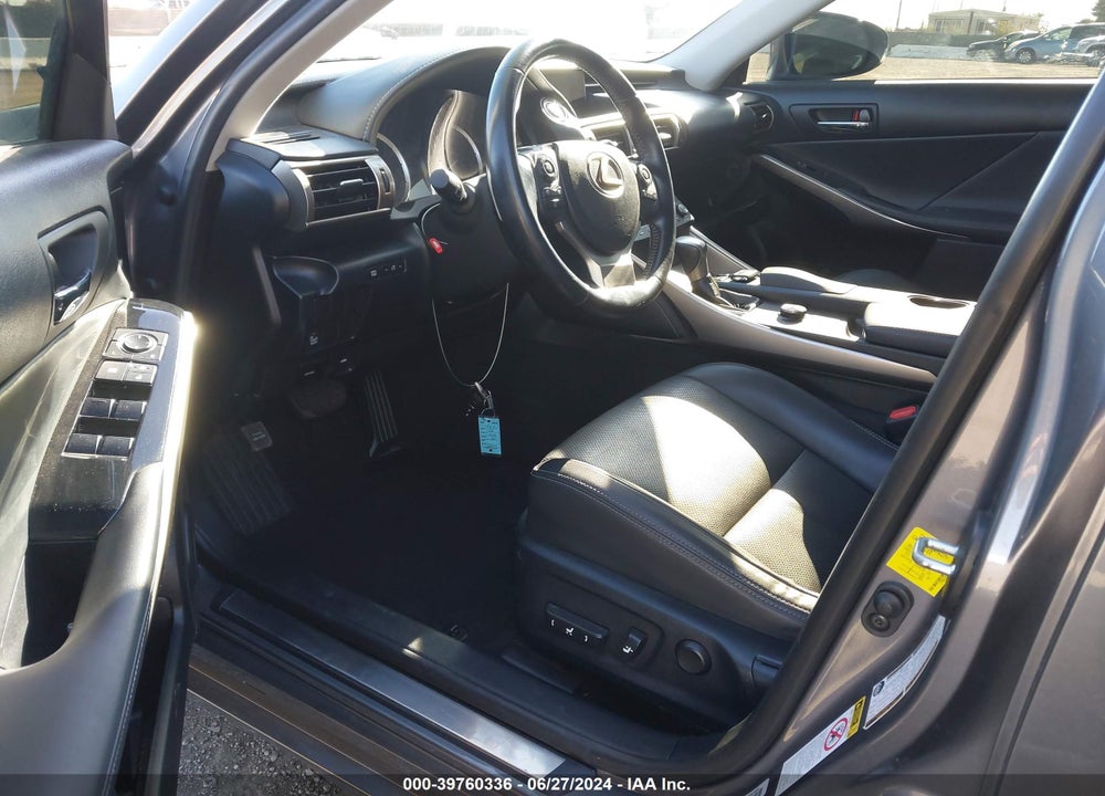 2016 LEXUS IS 200T VIN: JTHBA1D20G5032434
