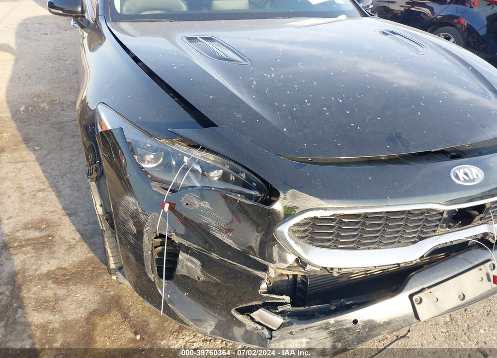 2019 KIA STINGER VIN: KNAE25LA0K6064361