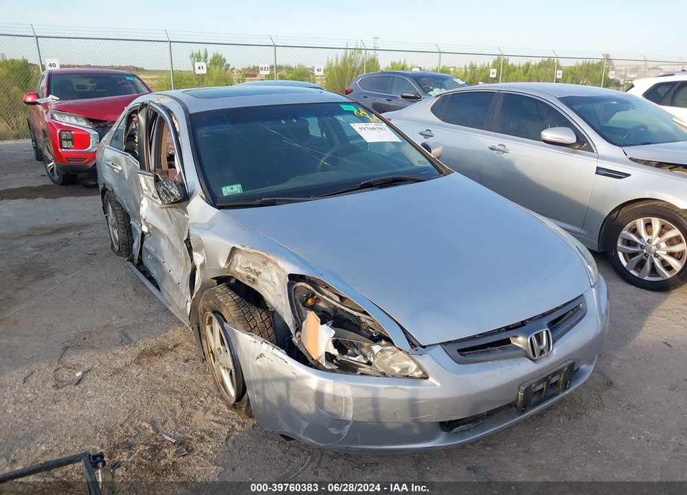 2004 HONDA ACCORD 2.4 EX VIN: JHMCM567X4C011139