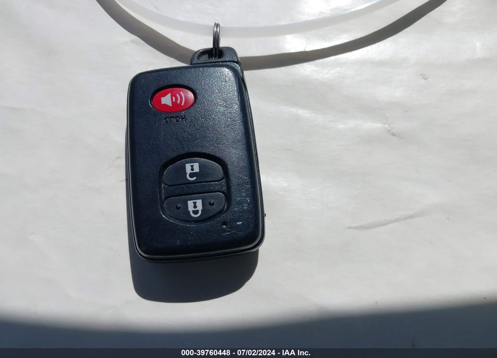 2013 TOYOTA PRIUS V THREE VIN: JTDZN3EU8D3230170