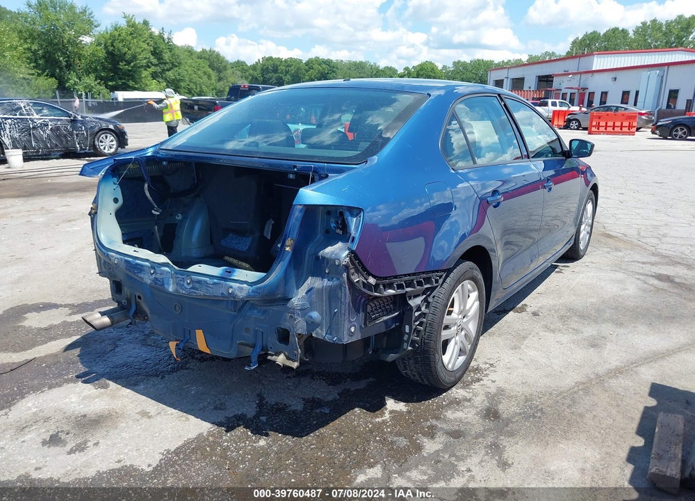 2015 VOLKSWAGEN JETTA 2.0L S VIN: 3VW2K7AJ1FM355782
