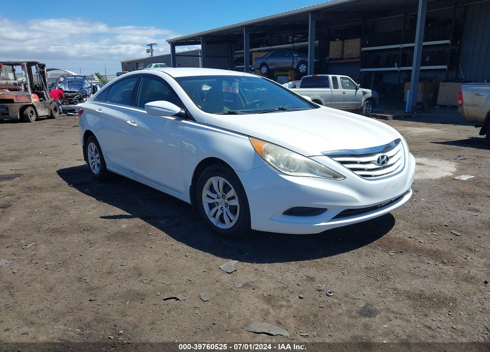 2013 HYUNDAI SONATA GLS VIN: 5NPEB4AC4DH521084