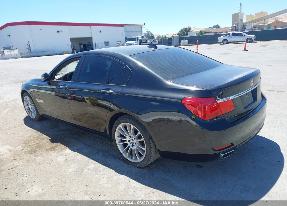 2009 BMW 750I VIN: WBAKA83549CY34793