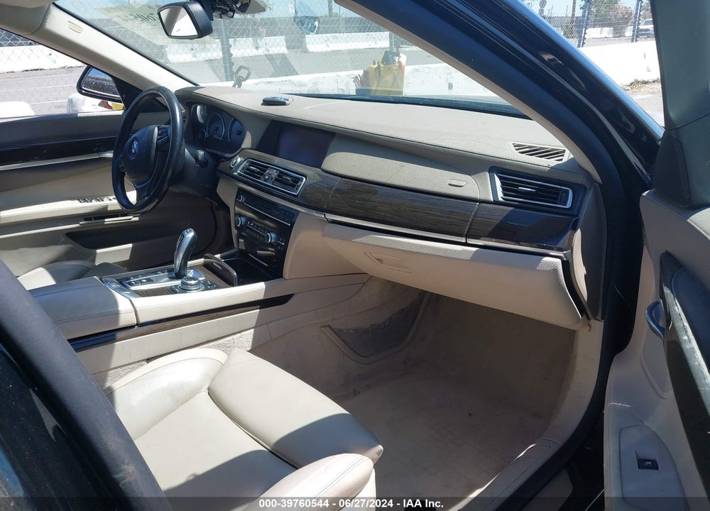 2009 BMW 750I VIN: WBAKA83549CY34793