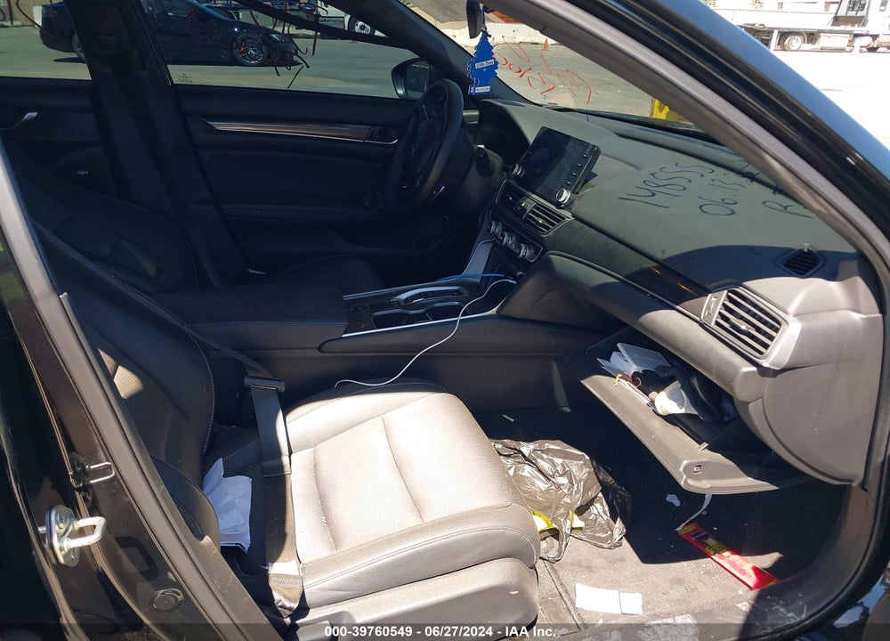 2019 HONDA ACCORD SPORT 2.0T VIN: 1HGCV2F3XKA005913