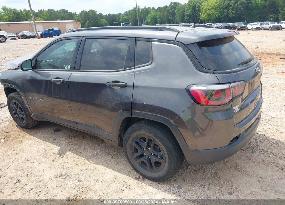 2018 JEEP COMPASS SPORT FWD VIN: 3C4NJCAB2JT471348