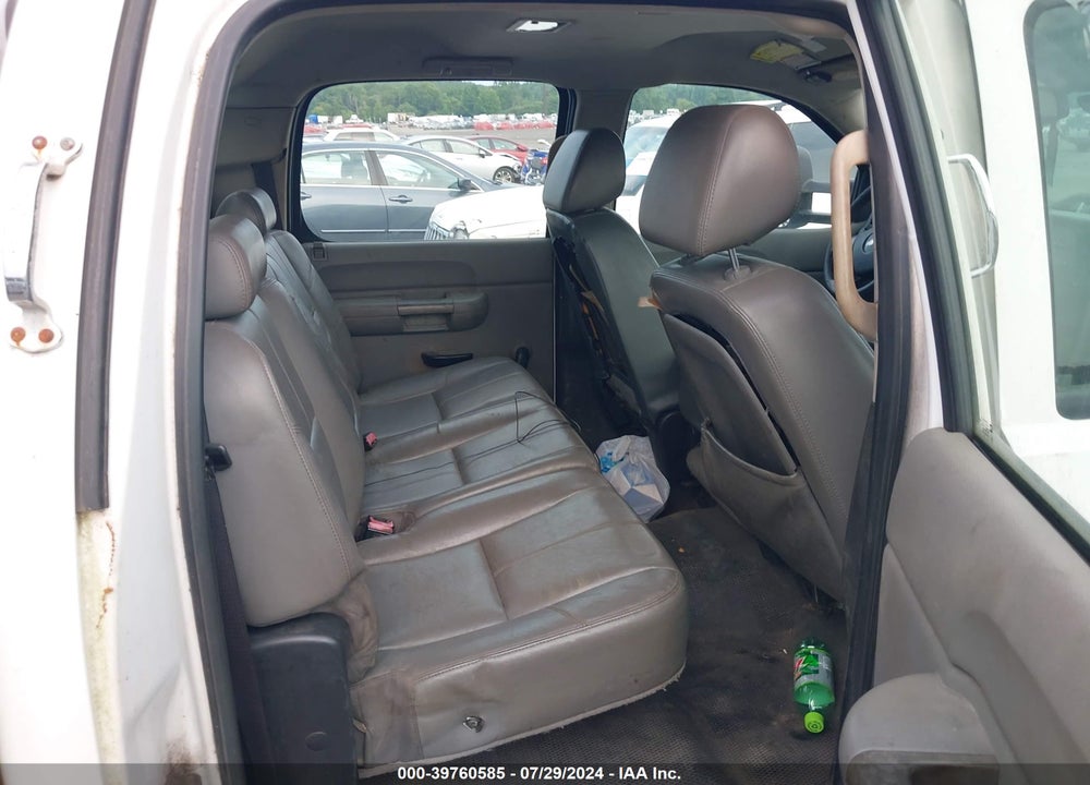 2009 CHEVROLET SILVERADO 2500HD WORK TRUCK VIN: 1GCHC43K39F143677