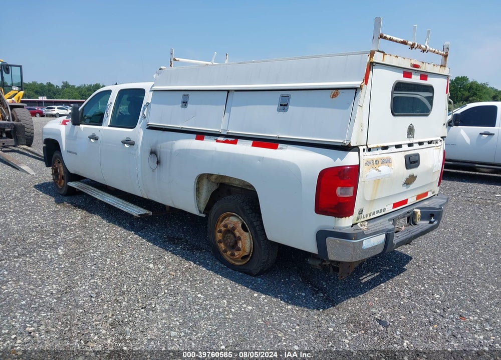 2009 CHEVROLET SILVERADO 2500HD WORK TRUCK VIN: 1GCHC43K39F143677